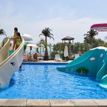 Sunrise Aparthotel Pool & Spa Mamaia Nord Неводарі Екстер'єр фото