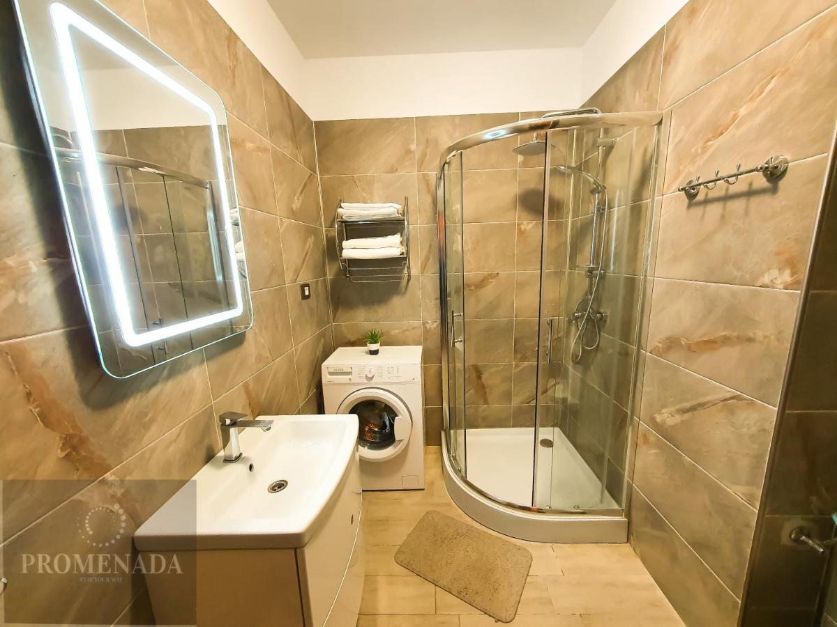 Sunrise Aparthotel Pool & Spa Mamaia Nord Неводарі Екстер'єр фото
