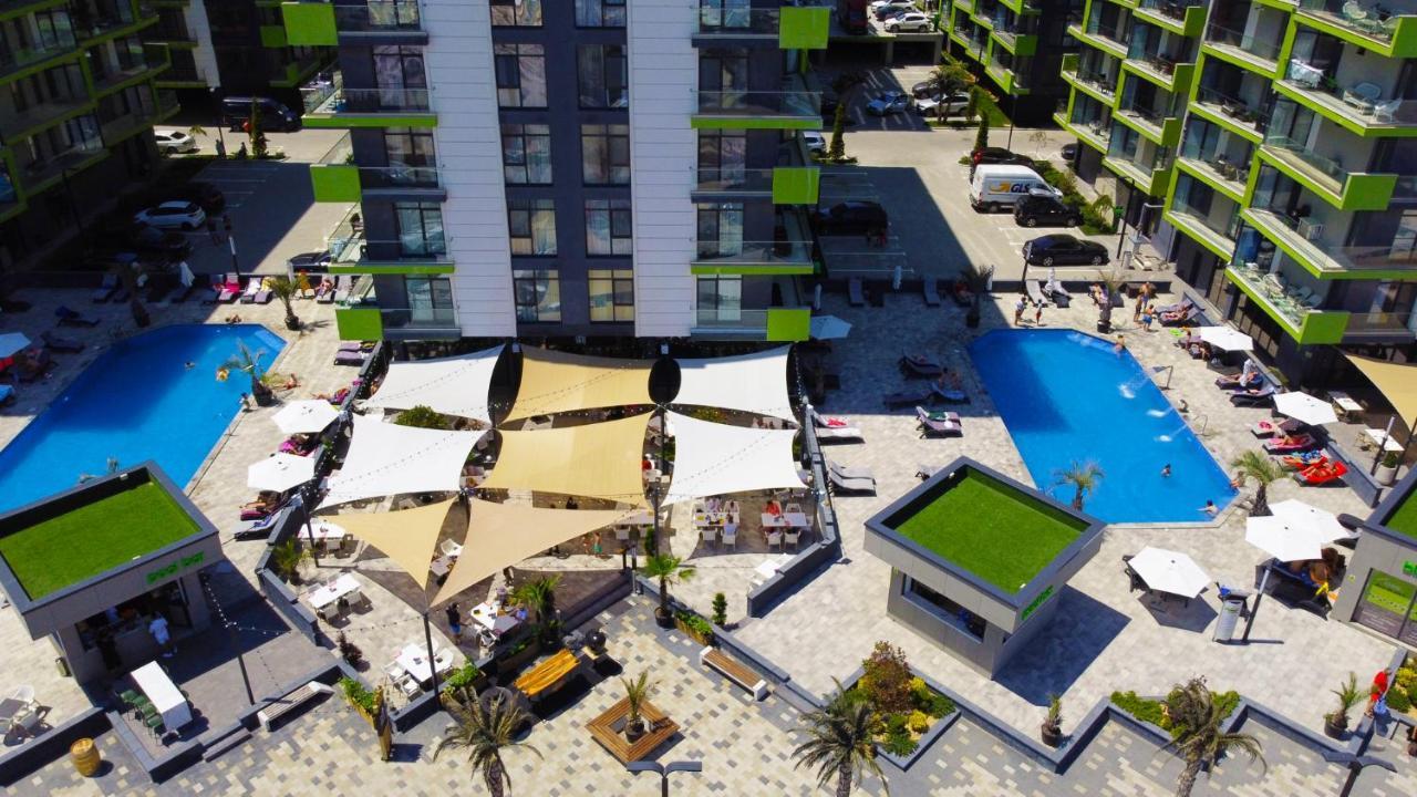Sunrise Aparthotel Pool & Spa Mamaia Nord Неводарі Екстер'єр фото